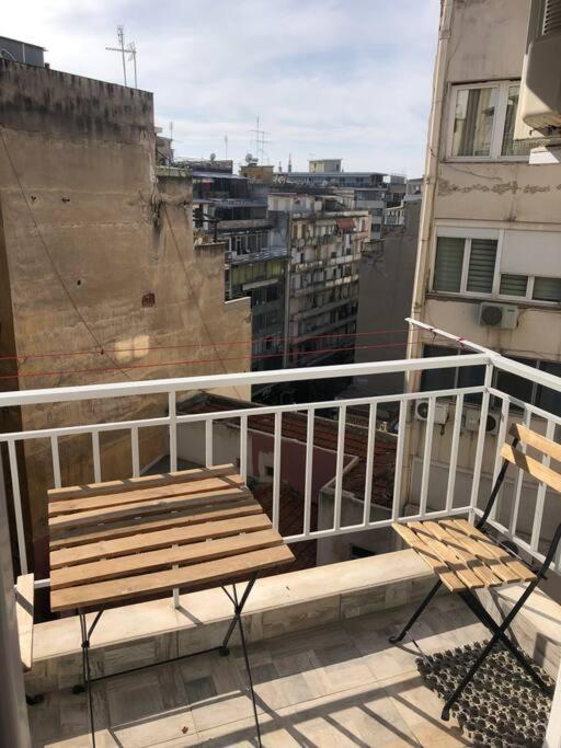 2 Mon-Keys Apartment Thessaloniki Exterior photo